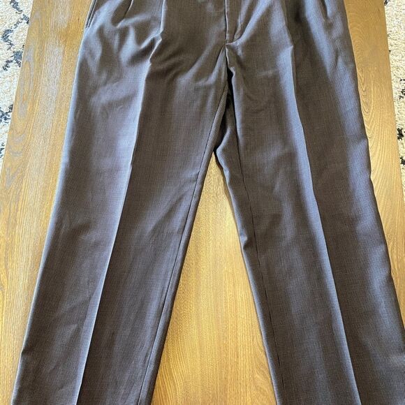 JoS. A Bank 100% Wool Houndstooth Pants Size 41R Inseam 31” - Picture 1 of 3